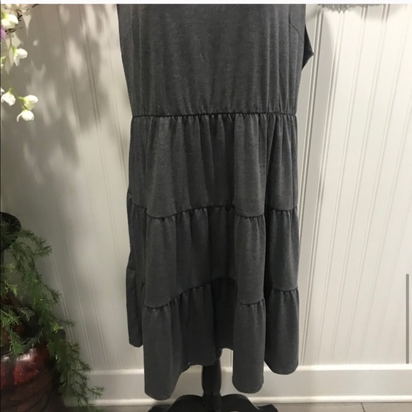 Maurices Plus Sz 0X Solid Tiered Babydoll Dress - Picture 6 of 9
